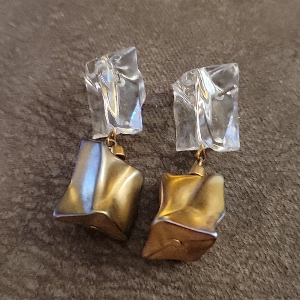 VTG Chunky Acrylic Twisted Mod Cubism Statement Dangle Post Earrings - Picture 3 of 4